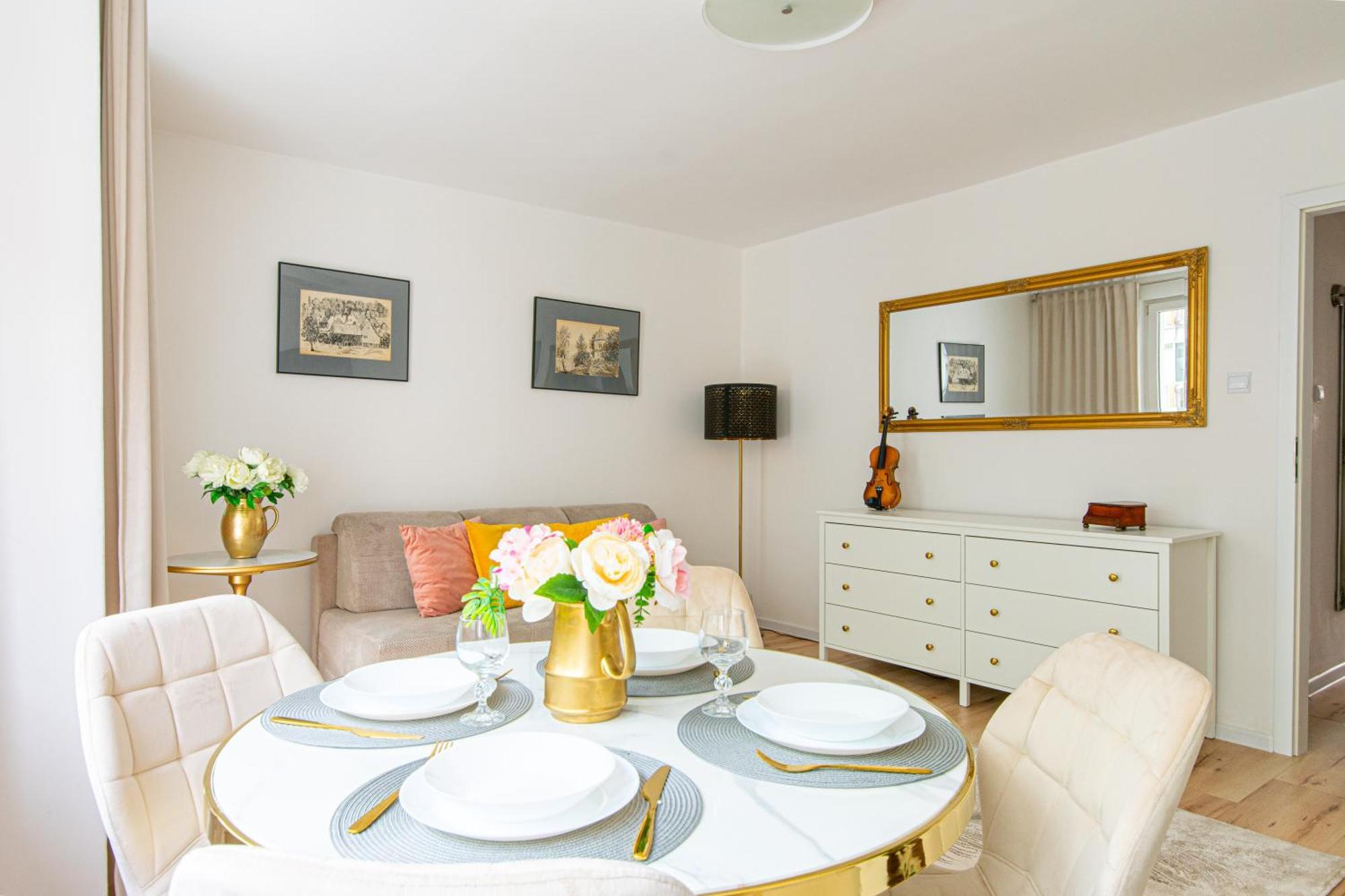 Feelharmony Jasna Apartment - Metro Swietokrzyska Варшава Экстерьер фото