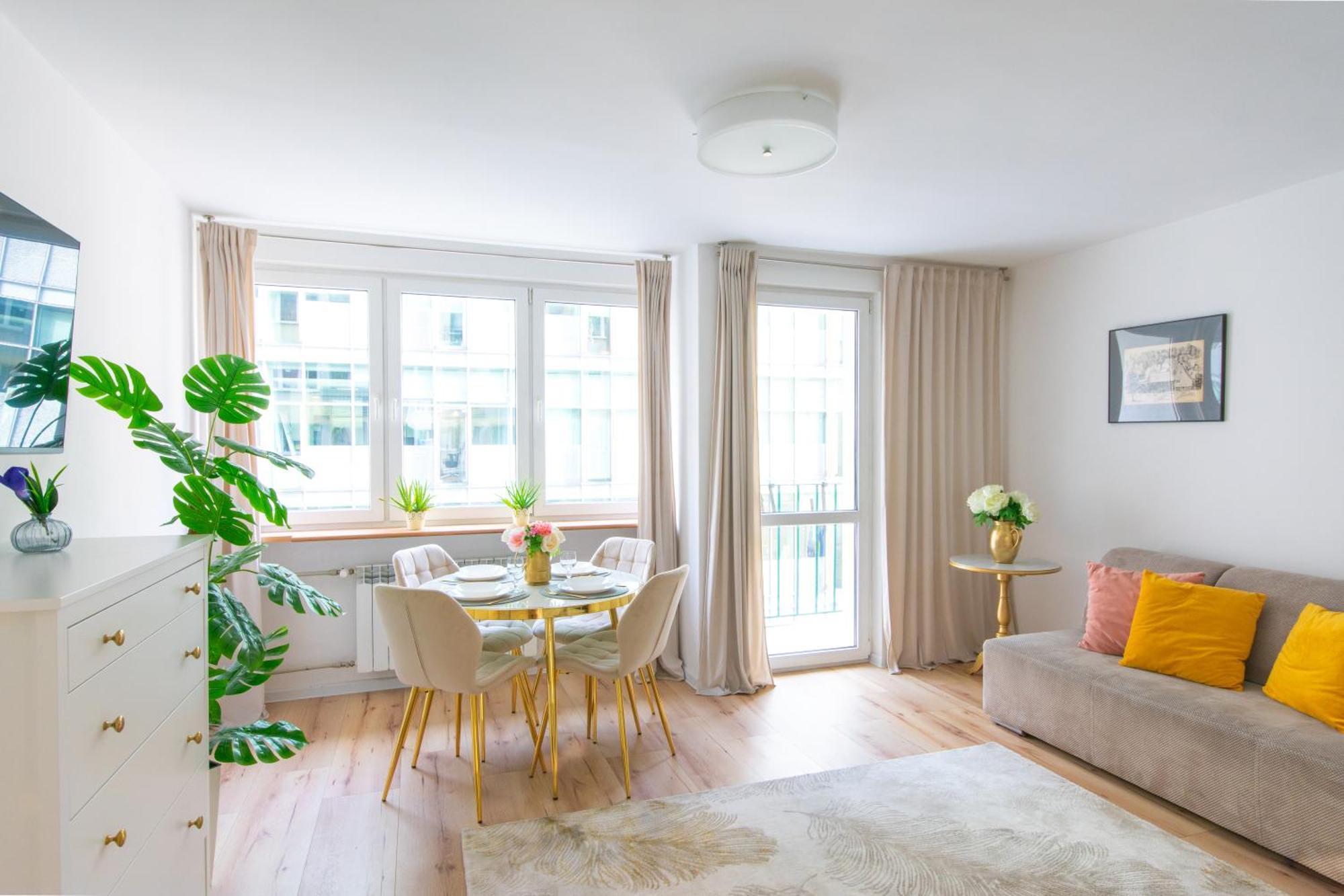 Feelharmony Jasna Apartment - Metro Swietokrzyska Варшава Экстерьер фото